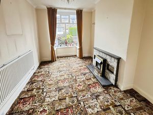 Lounge- click for photo gallery